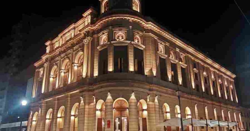 El teatro municipal se renueva