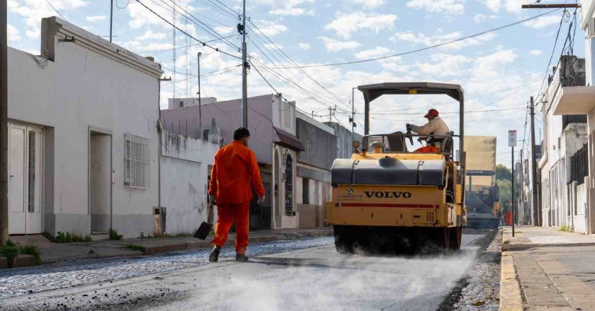 Comenzó la obra de pavimentación de calle Ameghino