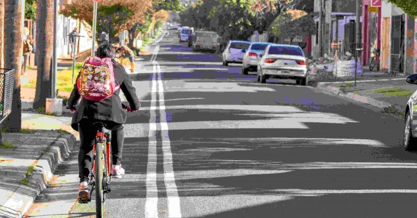 Santiago Passaglia: «Las ciclovías permiten una opción de transporte sustentable en la ciudad»