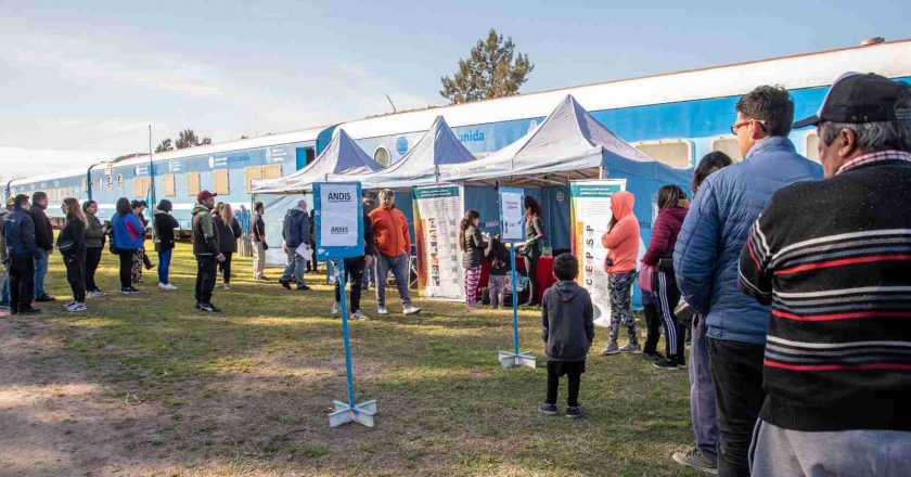 Más de 200 nicoleños y nicoleñas se acercaron al Tren Sanitario