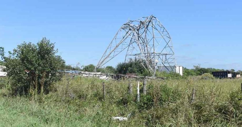 Reparan torre de alta tensión y cortaran la ruta 188