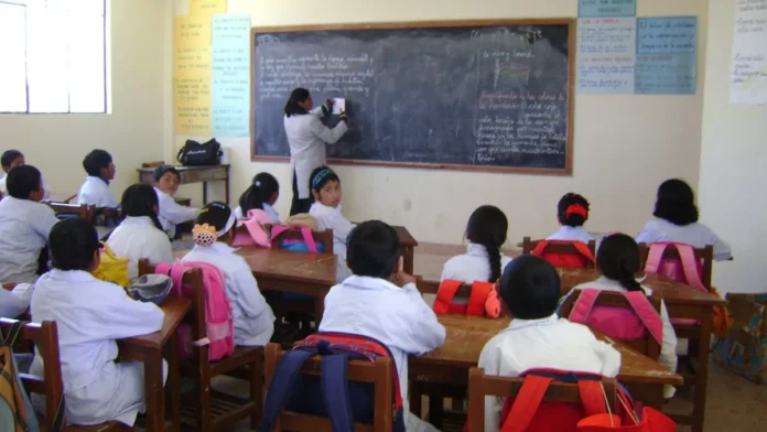 La cantidad de alumnos inscriptos en escuelas bonaerenses viene bajando desde hace tres años