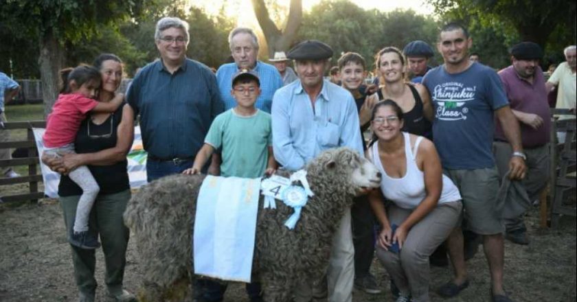 La provincia presentó una línea de financiamiento para productores