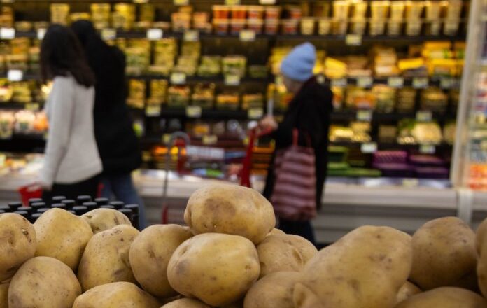 La inflación de junio fue de 1,6% y acumula 39,4% interanual, según el INDEC